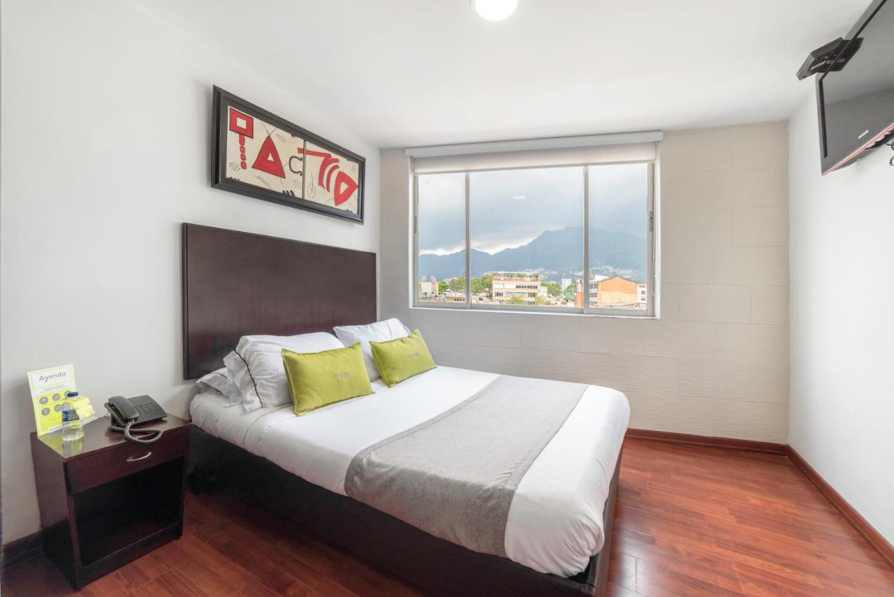 Hotel San Nicolas โบโกตา ภายนอก รูปภาพ