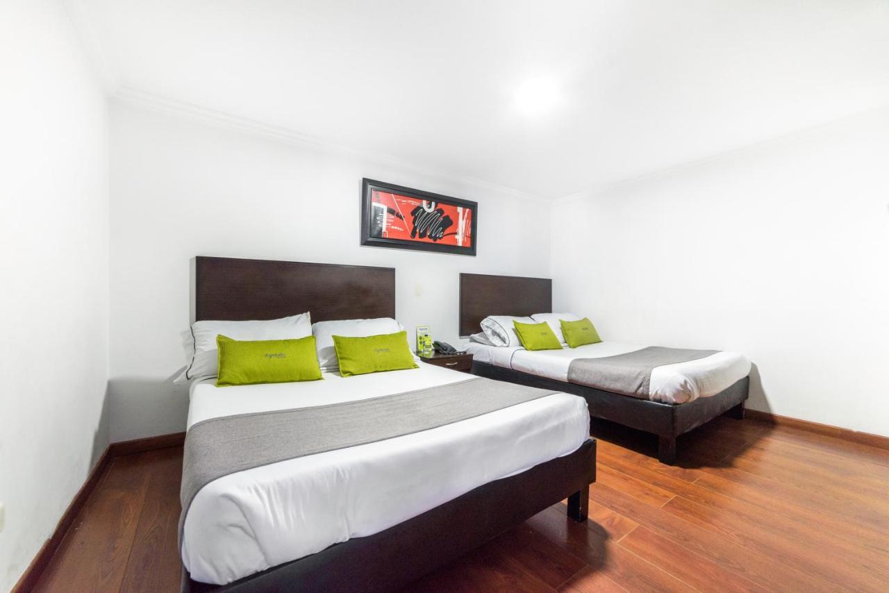 Hotel San Nicolas โบโกตา ภายนอก รูปภาพ